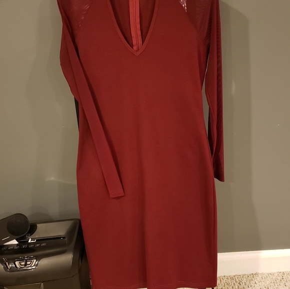 Clothes - Picture 2 of 8